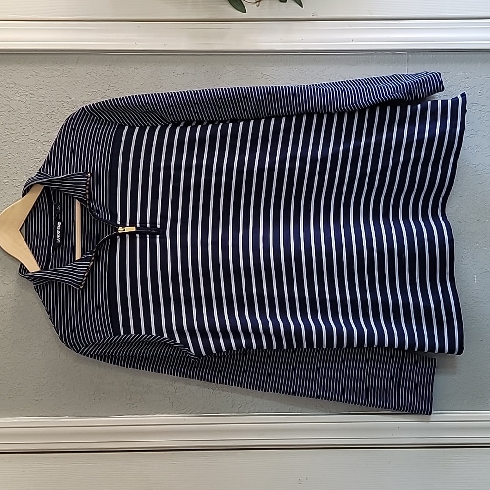 Women's Long Sleeve Quarter Zip Pullover